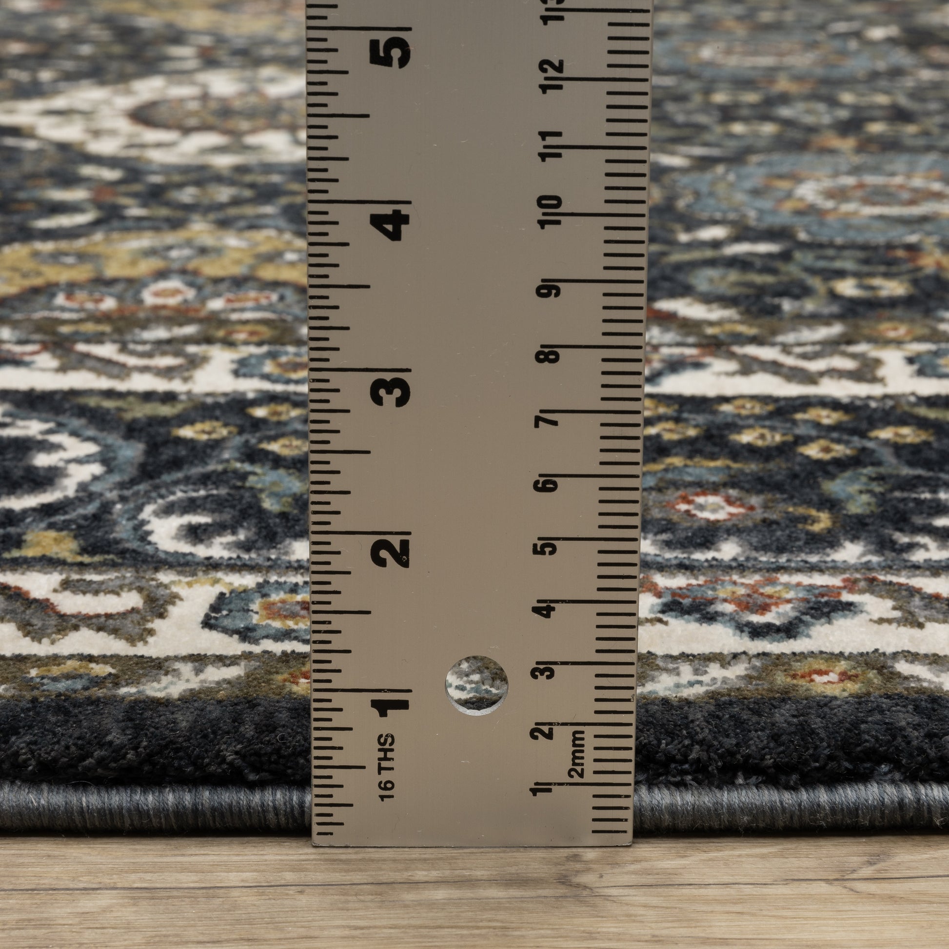 Vivian Oriental Navy/ Gold Cut Pile Rug