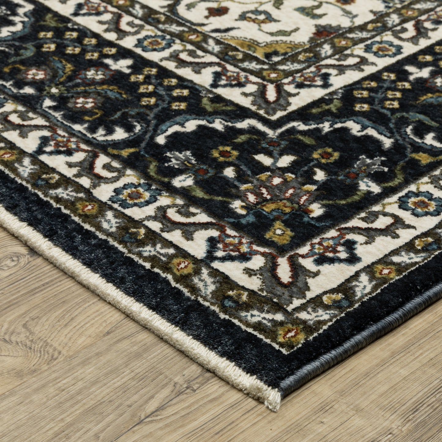 Vivian Oriental Ivory/ Navy Cut Pile Rug
