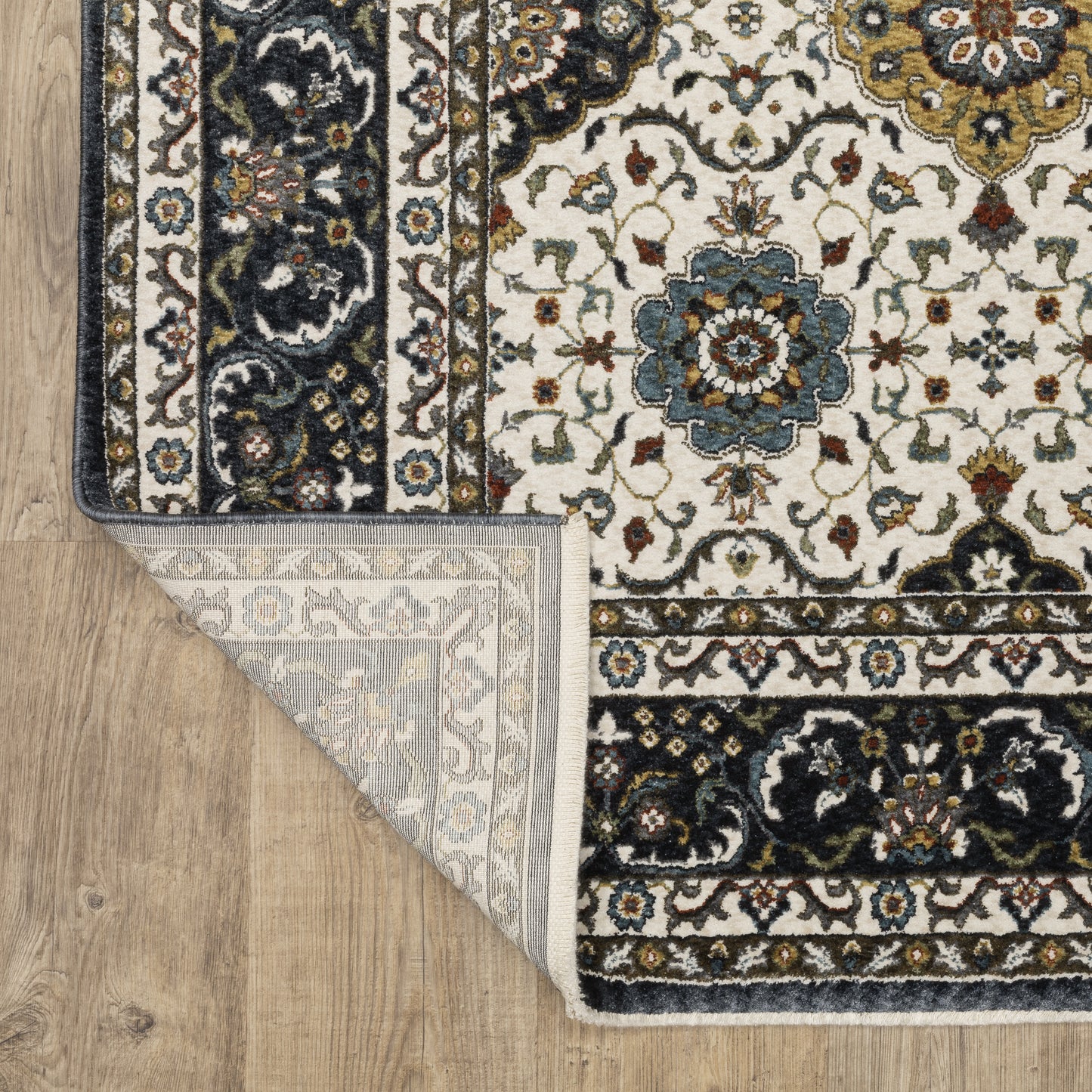 Vivian Oriental Ivory/ Navy Cut Pile Rug