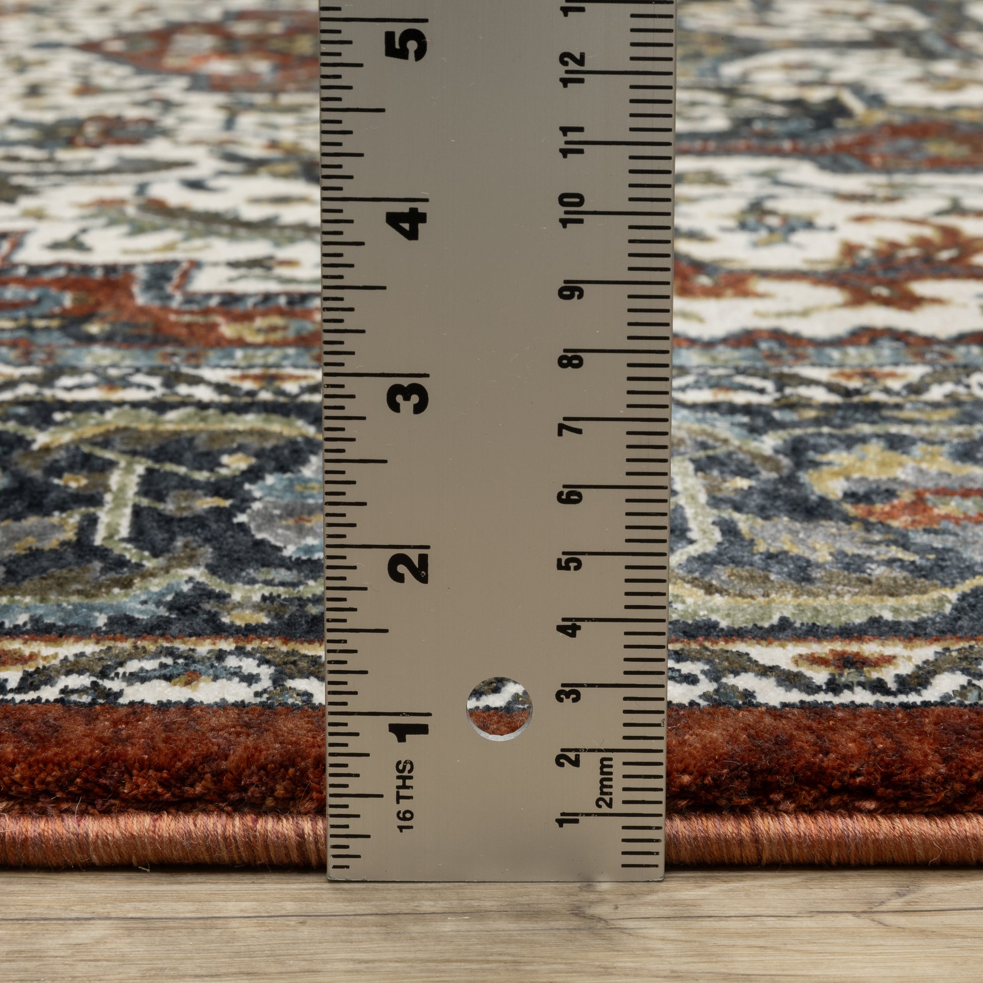 Vivian Medallion Red/ Multi Oriental Cut Pile Rug