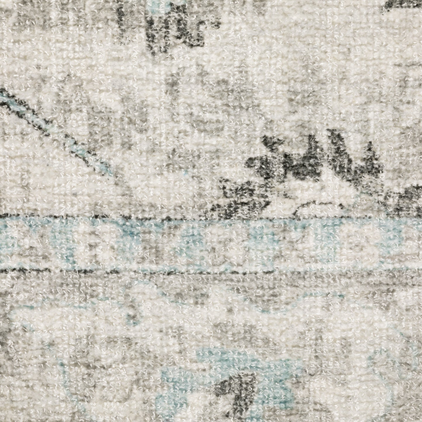 Windham Floral Ivory/ Blue Distressed Cut Pile Rug
