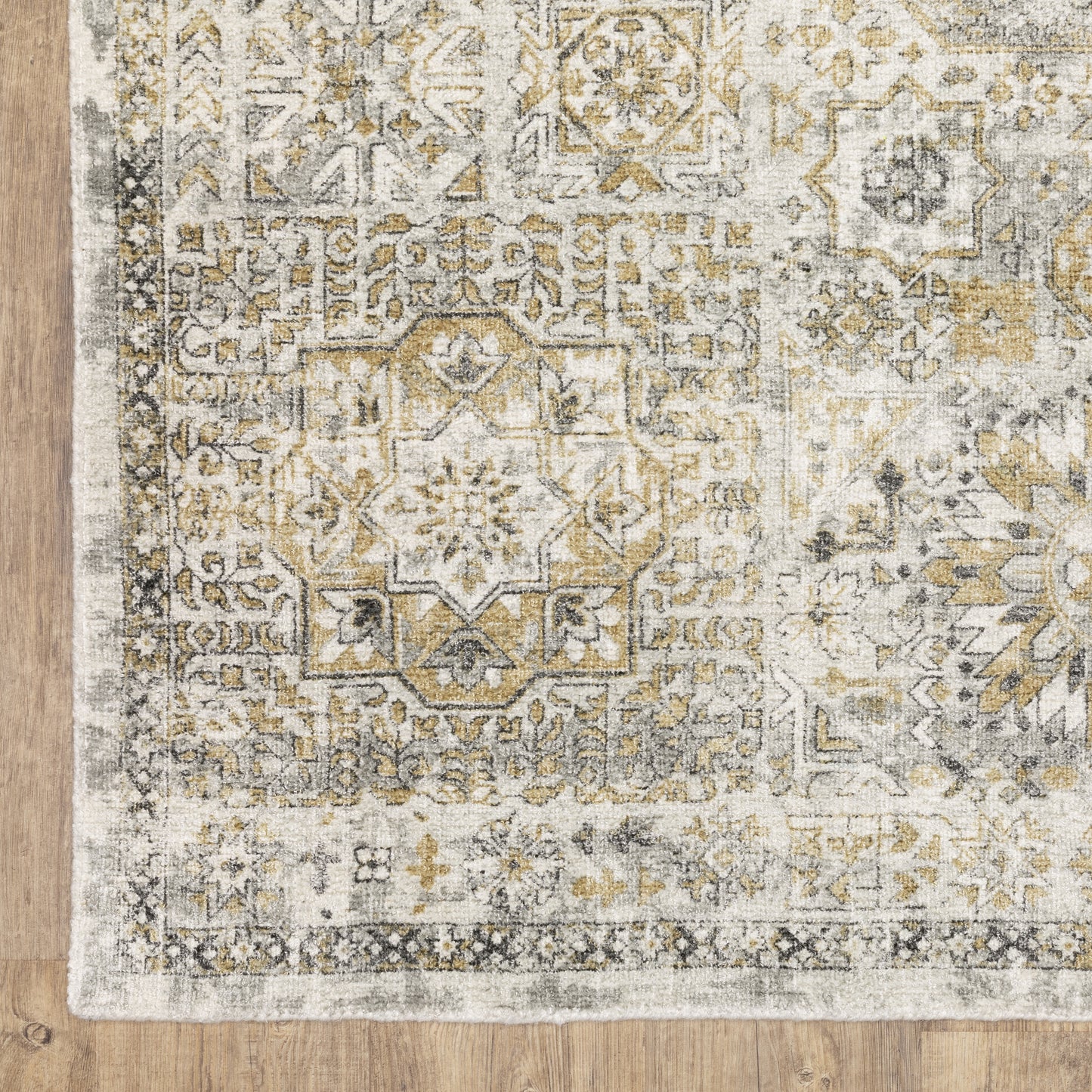 Windham Distressed Grey/ Gold Medallion Cut Pile Rug