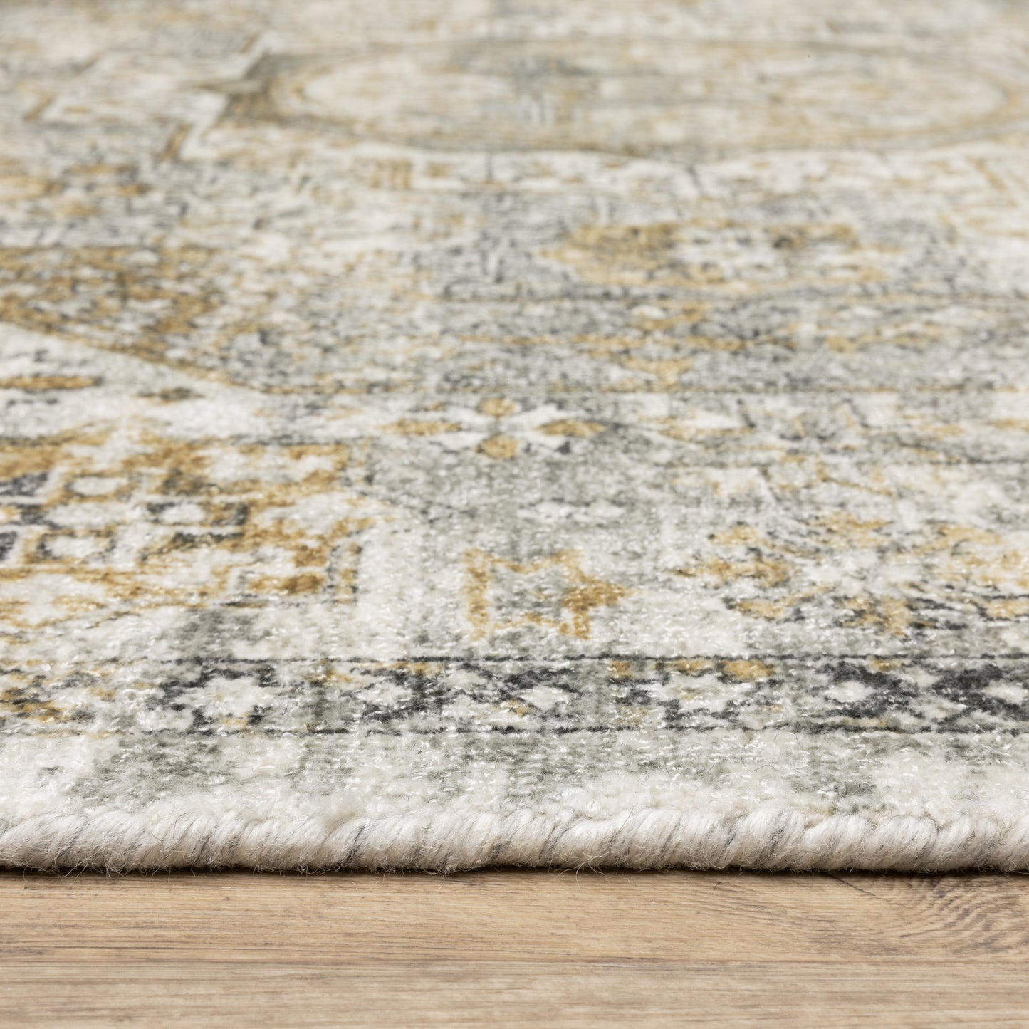 Windham Distressed Grey/ Gold Medallion Cut Pile Rug
