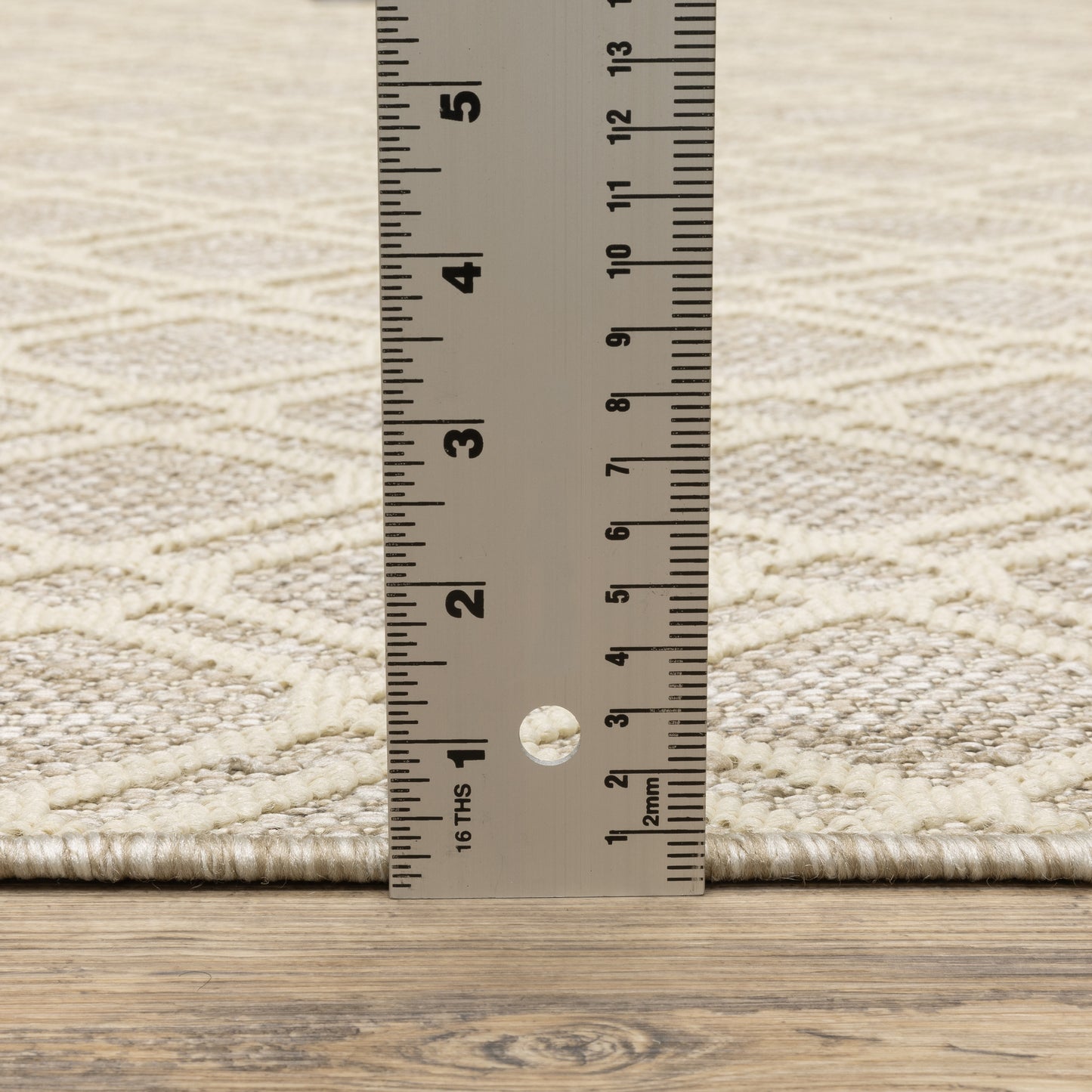 Zarina Lattice Ivory/ Beige Flat Weave Rug