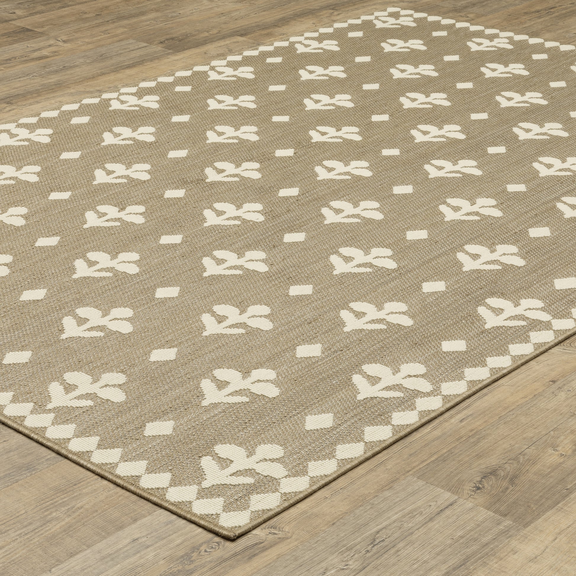 Zarina Border Beige/ Ivory Floral Flat Weave Rug