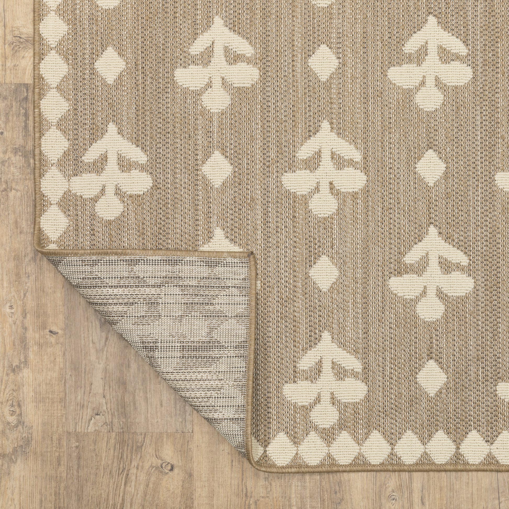 Zarina Border Beige/ Ivory Floral Flat Weave Rug