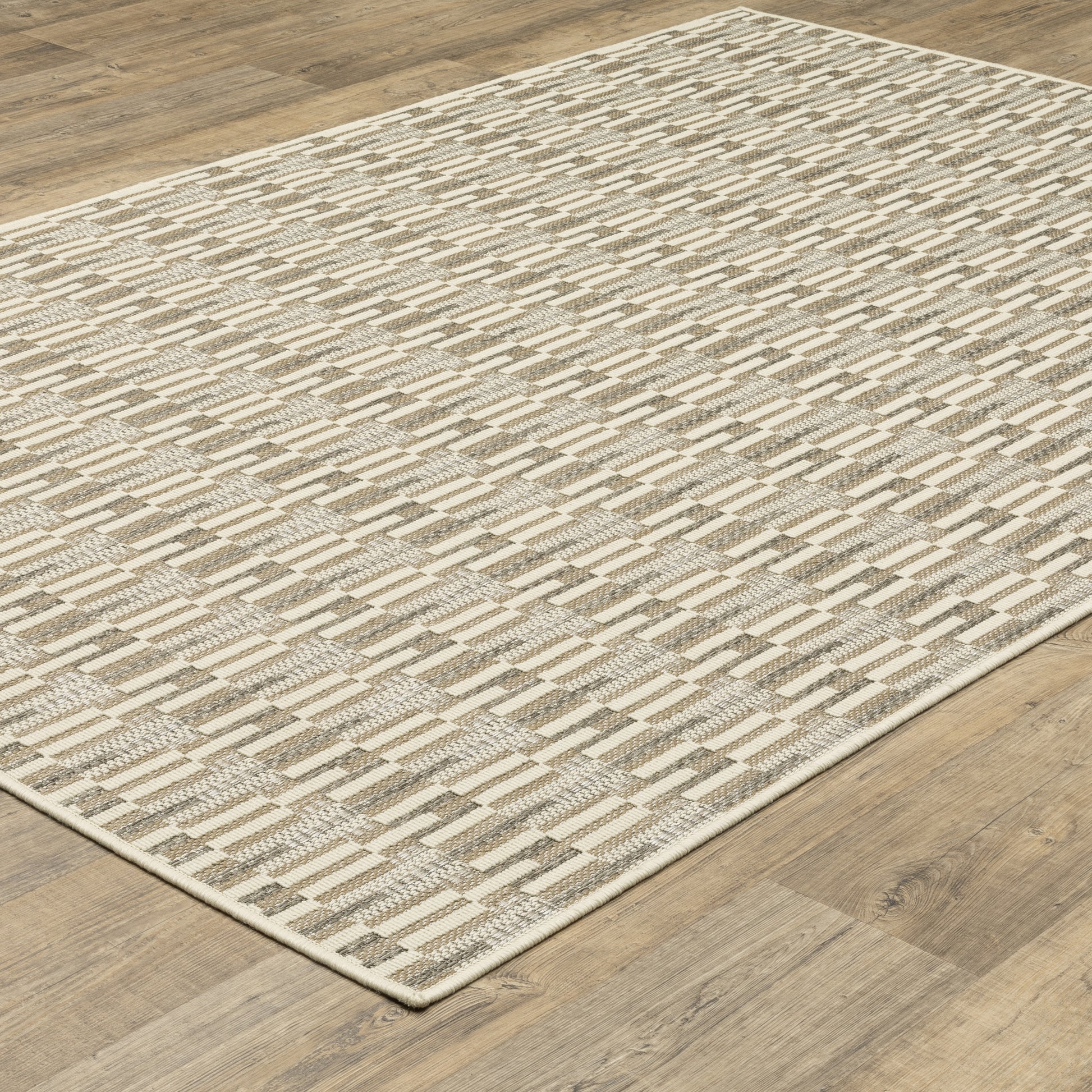 Zarina Geometric Beige/ Ivory Flat Weave Rug
