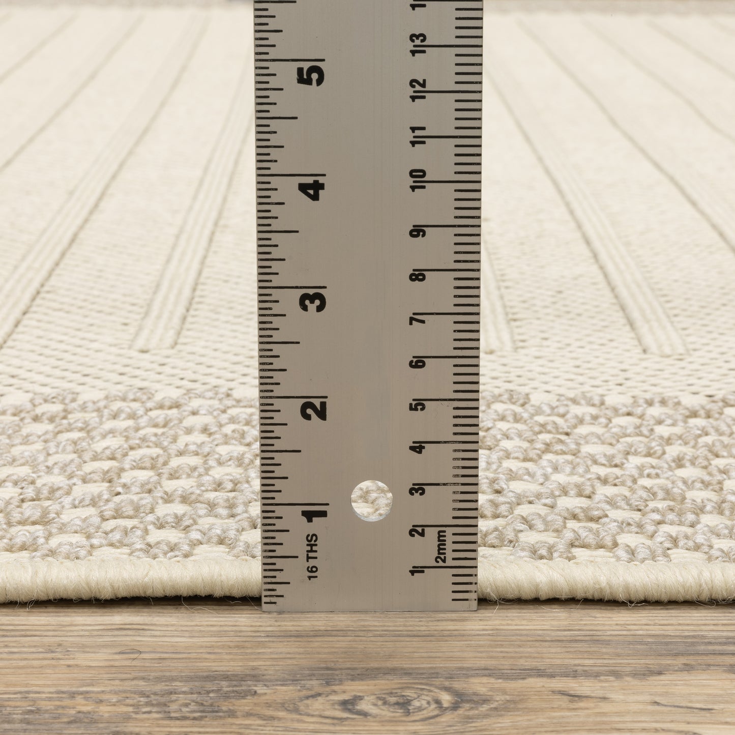 Zarina Geometric Beige/ Ivory Border Flat Weave Rug