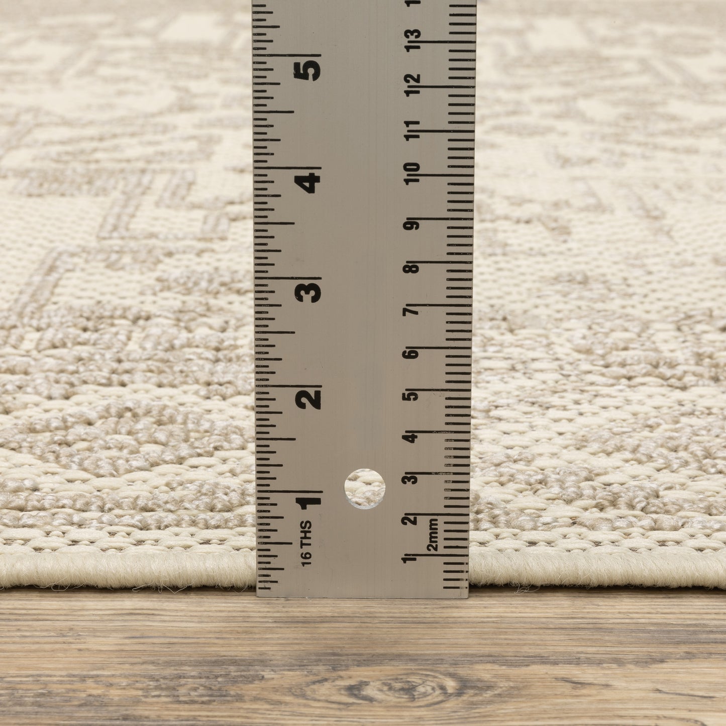 Zarina Distressed Beige/ Ivory Oriental Flat Weave Rug