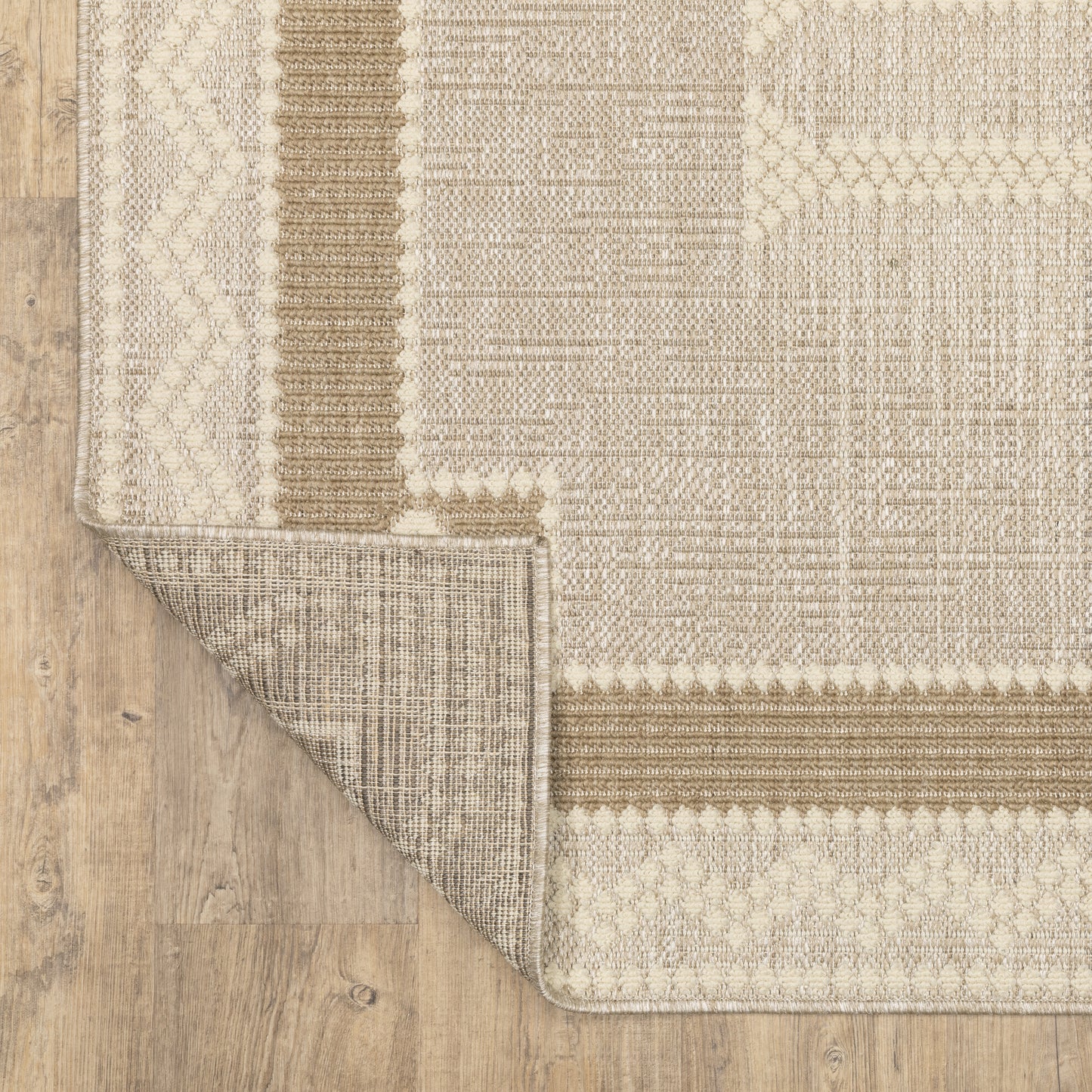 Zarina Geometric Beige/ Brown Medallion Flat Weave Rug