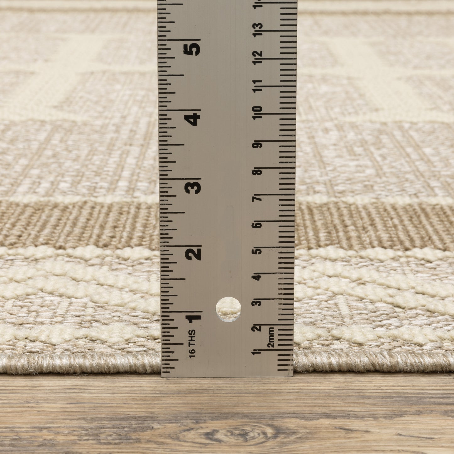 Zarina Geometric Beige/ Brown Medallion Flat Weave Rug